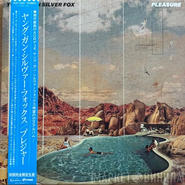 Young Gun Silver Fox - Pleasure