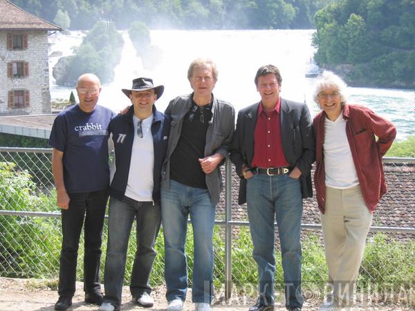 Albert Lee & Hogan's Heroes - Винил CD и Кассеты Albert Lee & Hogan's Heroes на сайте МаркетВинила