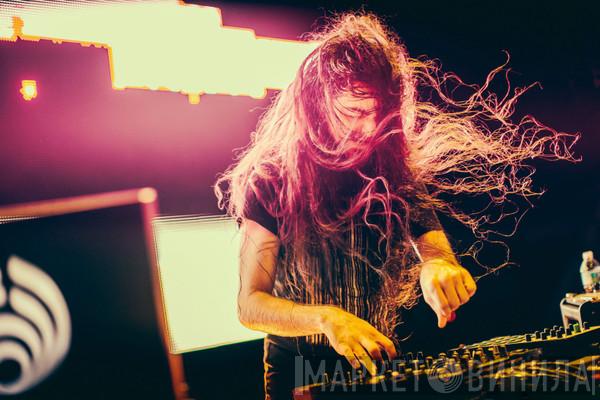 Bassnectar - Винил CD и Кассеты Bassnectar на сайте МаркетВинила