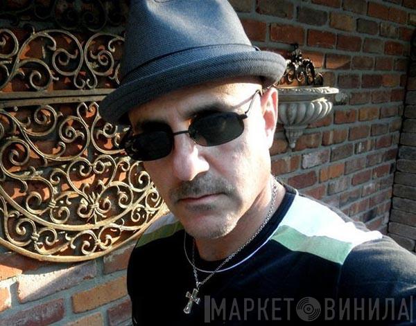 Bobby D'Ambrosio - Винил CD и Кассеты Bobby D'Ambrosio на сайте МаркетВинила