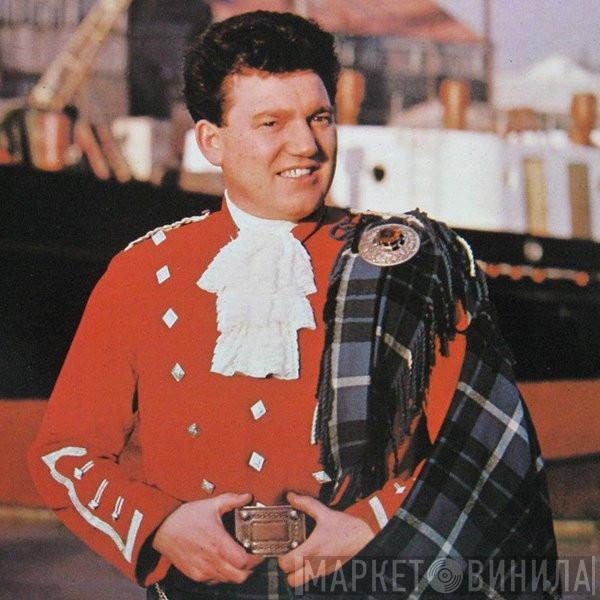 Calum Kennedy - Винил CD и Кассеты Calum Kennedy на сайте МаркетВинила