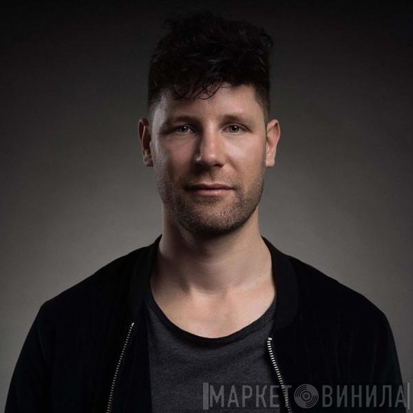 Frontliner - Винил CD и Кассеты Frontliner на сайте МаркетВинила