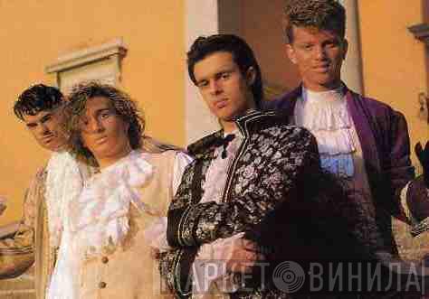 Groove Groove Melody - Винил CD и Кассеты Groove Groove Melody на сайте МаркетВинила