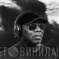 Joe Smooth - Винил CD и Кассеты Joe Smooth на сайте МаркетВинила