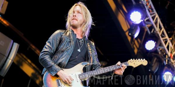 Kenny Wayne Shepherd - Винил CD и Кассеты Kenny Wayne Shepherd на сайте МаркетВинила
