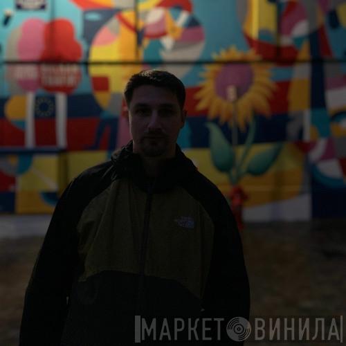 Mike Flips - Винил CD и Кассеты Mike Flips на сайте МаркетВинила