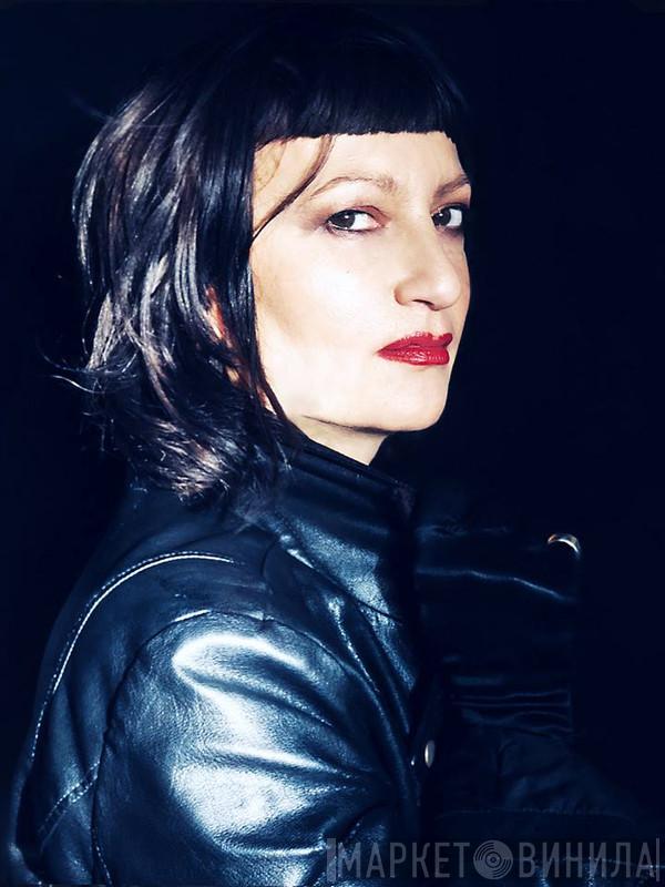 Mona Mur - Винил CD и Кассеты Mona Mur на сайте МаркетВинила