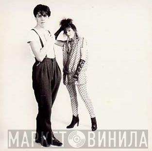 Shiny Two Shiny - Винил CD и Кассеты Shiny Two Shiny на сайте МаркетВинила