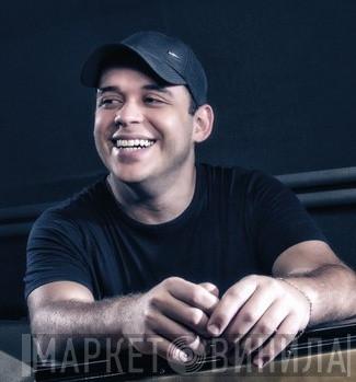 Tony Rodríguez - Винил CD и Кассеты Tony Rodríguez на сайте МаркетВинила
