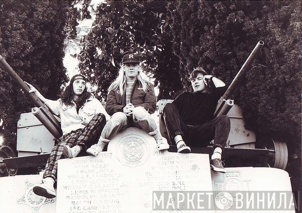 Victims Family - Винил CD и Кассеты Victims Family на сайте МаркетВинила