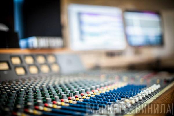 241 Studios - Винил CD и Кассеты лейбла 241 Studios на сайте МаркетВинила