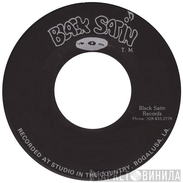 Black Satin Records - Винил CD и Кассеты лейбла Black Satin Records на сайте МаркетВинила