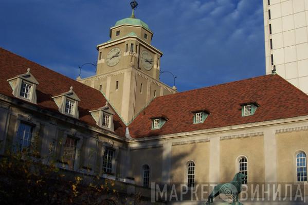Busch-Reisinger Museum - Винил CD и Кассеты лейбла Busch-Reisinger Museum на сайте МаркетВинила