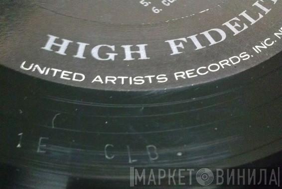 Columbia Records Pressing Plant, Bridgeport - Винил CD и Кассеты лейбла Columbia Records Pressing Plant, Bridgeport на сайте МаркетВинила