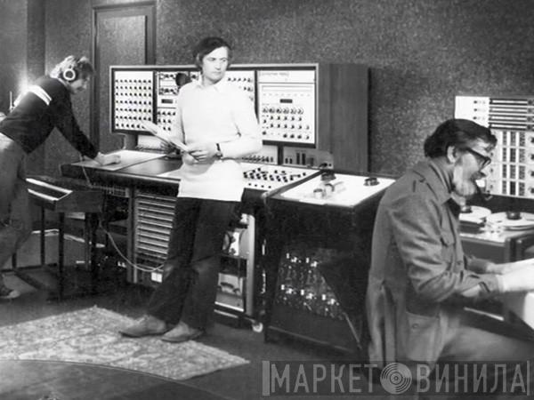 Electronic Music Studios (London) Limited - Винил CD и Кассеты лейбла Electronic Music Studios (London) Limited на сайте МаркетВинила