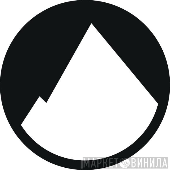 Erased Tapes Records - Винил CD и Кассеты лейбла Erased Tapes Records на сайте МаркетВинила
