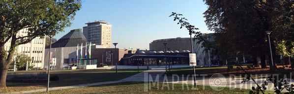 Liederhalle Stuttgart - Винил CD и Кассеты лейбла Liederhalle Stuttgart на сайте МаркетВинила
