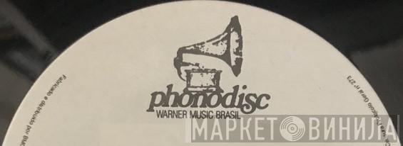 Phonodisc Warner Music Brasil - Винил CD и Кассеты лейбла Phonodisc Warner Music Brasil на сайте МаркетВинила