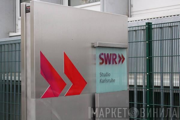 SWR-Studio Karlsruhe Sendesaal - Винил CD и Кассеты лейбла SWR-Studio Karlsruhe Sendesaal на сайте МаркетВинила