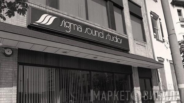 Sigma Sound Studios - Винил CD и Кассеты лейбла Sigma Sound Studios на сайте МаркетВинила