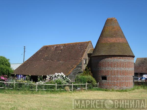 The Barn, Kitchenham Farm, Ashburnham - Винил CD и Кассеты лейбла The Barn, Kitchenham Farm, Ashburnham на сайте МаркетВинила