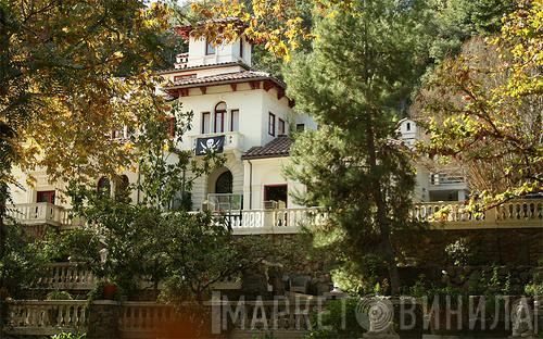 The Mansion - Винил CD и Кассеты лейбла The Mansion на сайте МаркетВинила