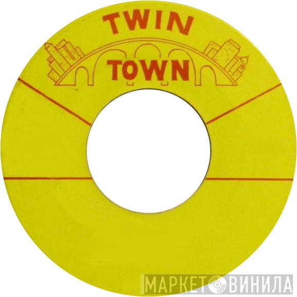 Twin Town - Винил CD и Кассеты лейбла Twin Town на сайте МаркетВинила