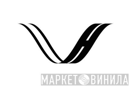 Velvet Hammer Music And Management Group - Винил CD и Кассеты лейбла Velvet Hammer Music And Management Group на сайте МаркетВинила